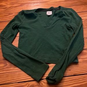 BDG Green Long Sleeve Stretchy Top size M